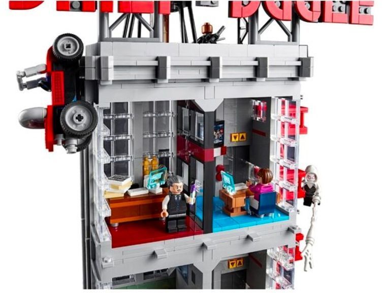 Конструктор Super Heroes Daily Bugle 76178L фото