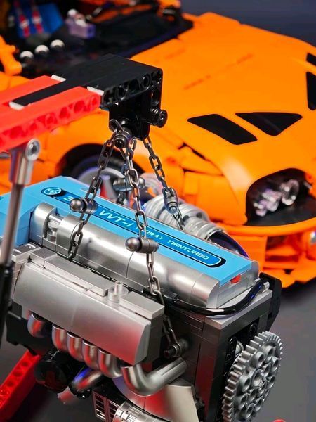 Конструктор Toyota Supra A80 2jz 4508 деталей Bole Brick YC-23049 фото