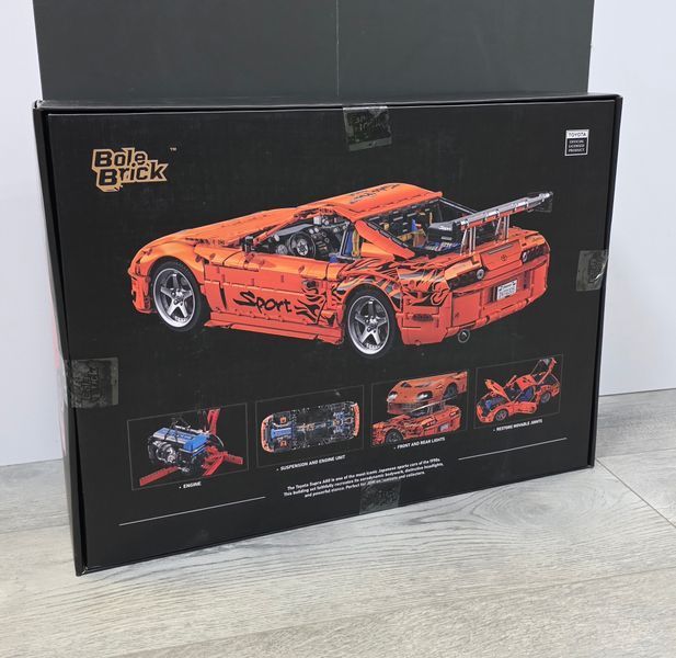 Конструктор Toyota Supra A80 2jz 4508 деталей Bole Brick YC-23049 фото