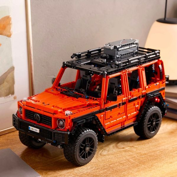 Конструктор Mercedes-Benz G 500 Professional Line 2891 деталей 42177L фото