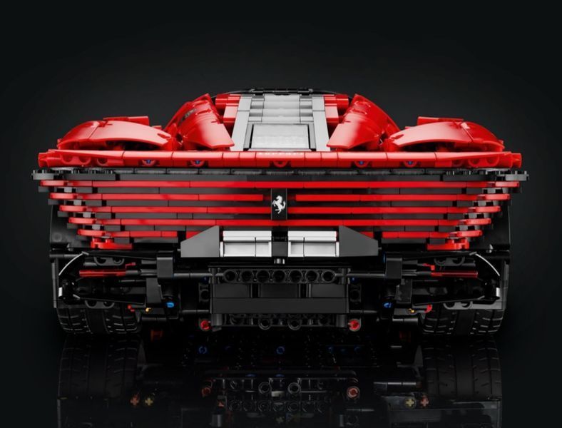 Конструктор Ferrari Daytona SP3 3778 деталей 42143L фото