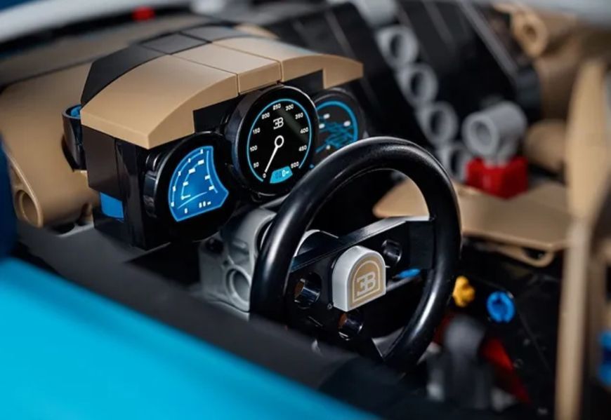 Конструктор Bugatti Chiron 3599 деталей 42083L фото