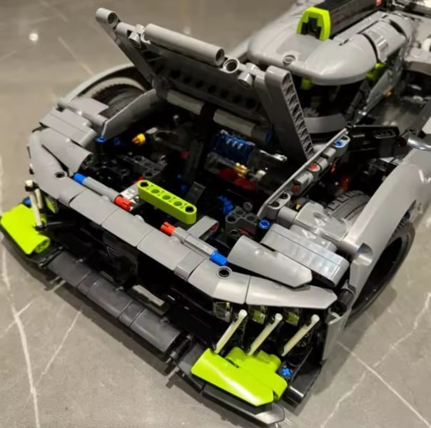 Конструктор PEUGEOT 9X8 24H Le Mans (1775 деталей) 50 см Hybrid Hypercar 42156L фото