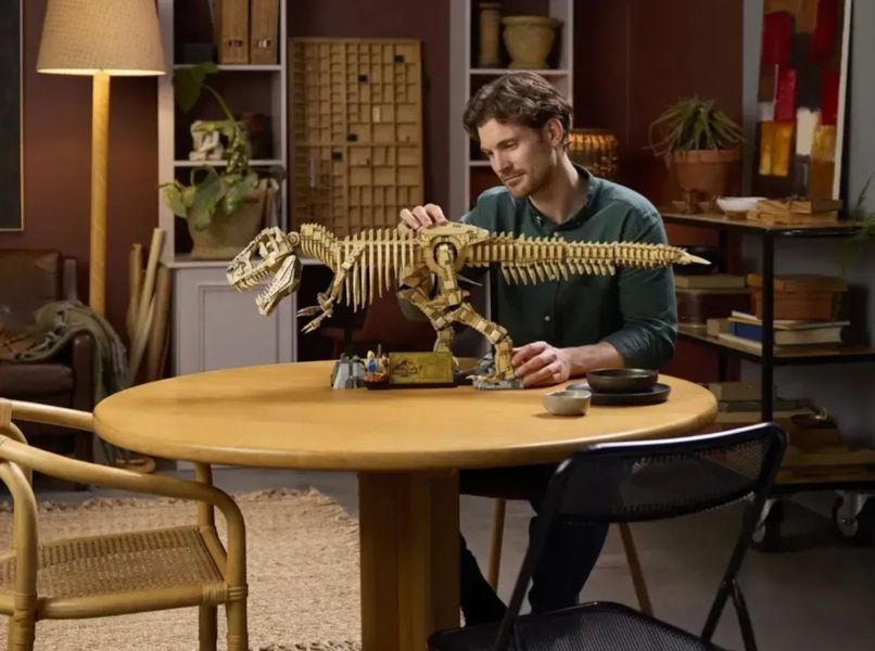 Конструктор Jurassic World Скам'янілості динозаврів: Тиранозавр рекс 3145 деталей Dinosaur Tyrannosaur 76968L фото